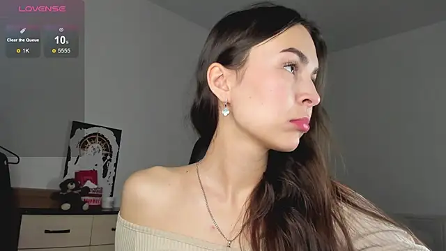 LionKierra online show from November 2025 03:06:01 AM