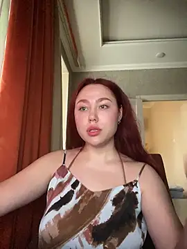 Snapshot of LolaMint_ chatting on December 2025 09:37:02 AM LolaMint online show from December 2025 09:37:02 AM