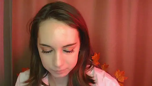 Snapshot of VeraLush chatting on November 2025 03:33:02 PM VeraLush online show from November 2025 03:33:02 PM