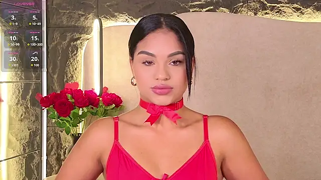 AmyCarammel online show from November 2025 05:02:02 PM