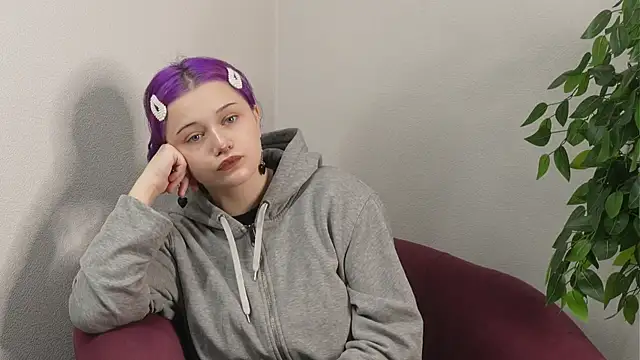 TraciBasco online show from October 2025 11:53:01 AM