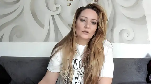 Snapshot of 88__callmemadam__88 chatting on November 2025 08:02:02 AM 88 callmemadam 88 online show from November 2025 08:02:02 AM