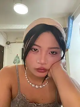 lan-xinh1 online show from December 2025 05:44:02 AM