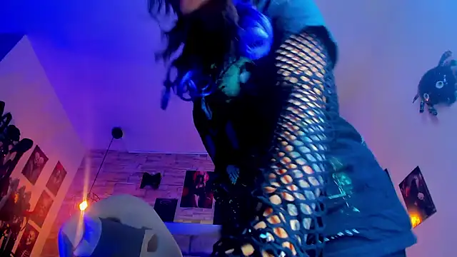 Evangelinejoness  online show from April 2026 12:30:02 PM