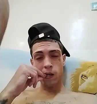 Laikerxxx online show from November 2025 08:52:01 PM