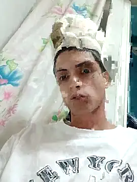 Laikerxxx online show from December 2025 12:27:01 AM