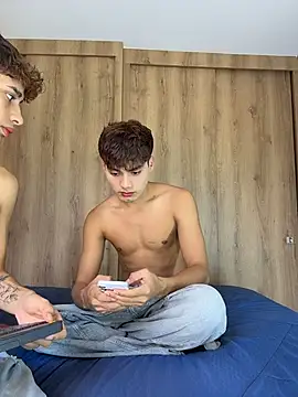 santi Rush online show from October 2025 07:52:01 PM