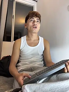 santi Rush online show from November 2025 12:53:02 AM