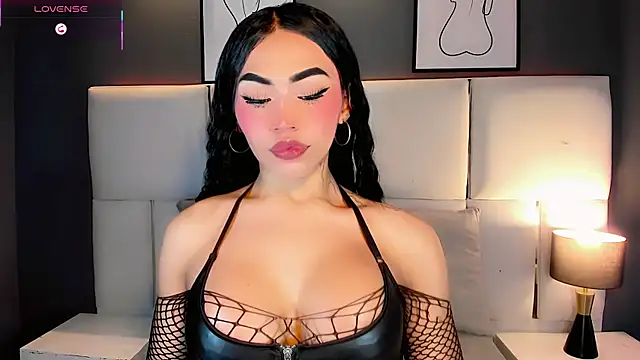 KIISHANNY online show from April 2026 03:52:01 AM