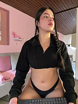 LunaMoore Pink online show from July 2026 12:11:02 PM