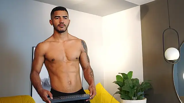 Reik Vonn online show from December 2025 12:11:02 PM