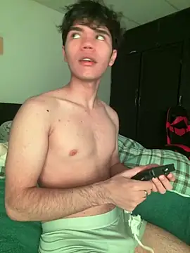 Im Camii online show from November 2025 06:20:01 PM