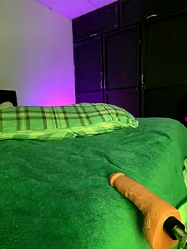 Im Camii online show from December 2025 08:25:01 PM