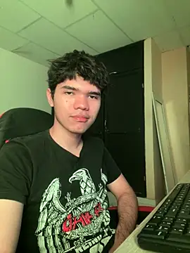 Im Camii online show from March 2026 06:37:01 PM