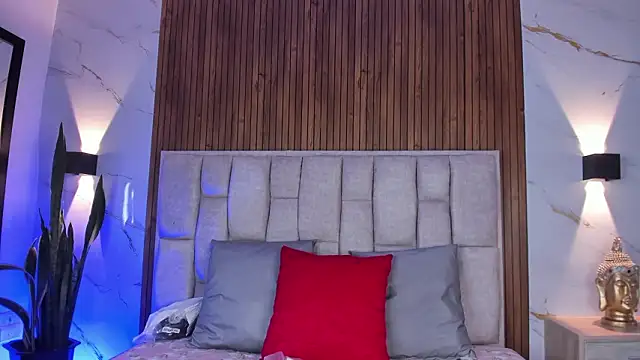 Sassha ferrer online show from February 2026 06:06:02 PM