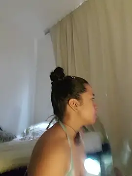 chiarafus0 online show from November 2025 01:04:01 PM