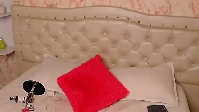 GabbiePrice online show from February 2026 03:16:02 PM