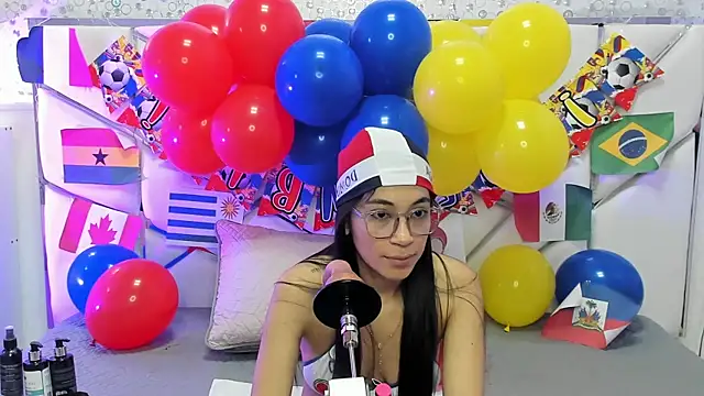Snapshot of GabbiePrice chatting on June 2026 11:52:01 AM GabbiePrice online show from June 2026 11:52:01 AM