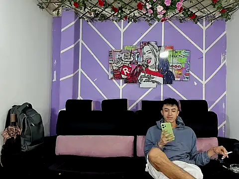 Snapshot of heyy_noah11 chatting on February 2026 01:26:02 PM heyy noah11 online show from February 2026 01:26:02 PM