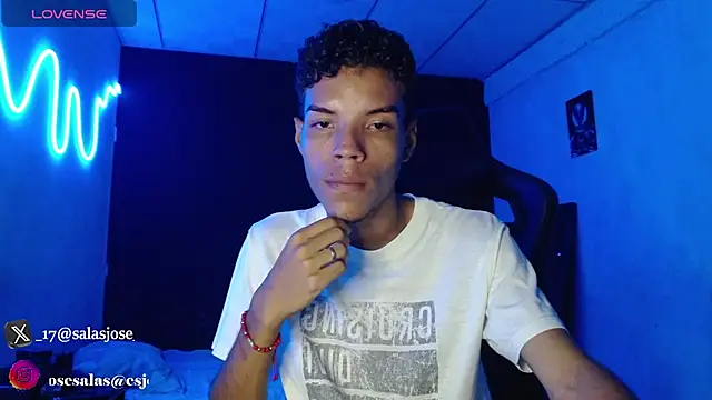 jhojan foxxx  online show from November 2025 08:32:01 PM