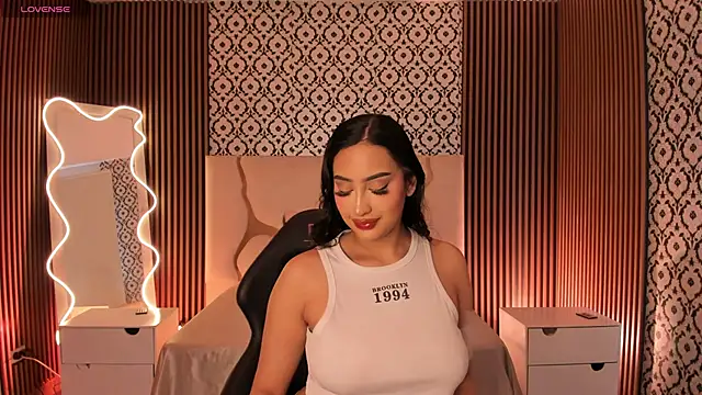 BEELLA TAY1 online show from April 2026 12:16:02 PM