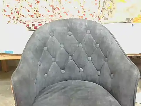 Snapshot of hii_tanisha chatting on November 2025 05:06:01 AM hii tanisha online show from November 2025 05:06:01 AM