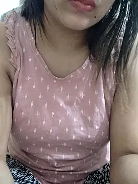 Tanha18 online show from November 2025 08:58:02 AM