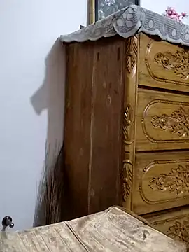 Tanha18 online show from November 2025 02:50:02 PM