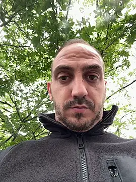 Snapshot of AlexGogo23 chatting on October 2025 02:48:02 PM AlexGogo23 online show from October 2025 02:48:02 PM