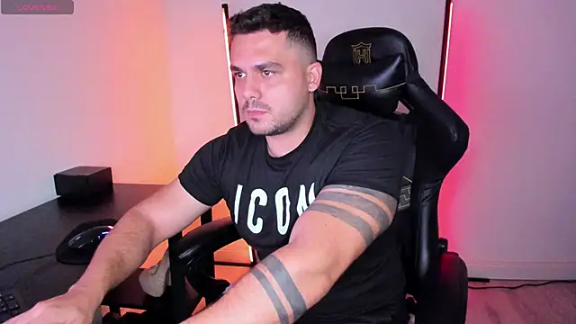 Danielbateson online show from October 2025 12:26:01 PM