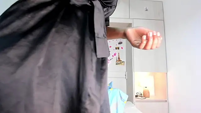 MaraBaker online show from October 2025 12:17:01 PM