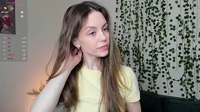 sweet and flirt online show from November 2025 06:45:02 AM