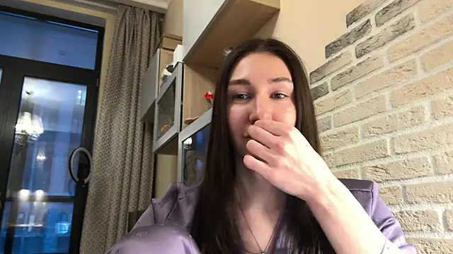 Zarinissa online show from February 2026 02:46:02 PM