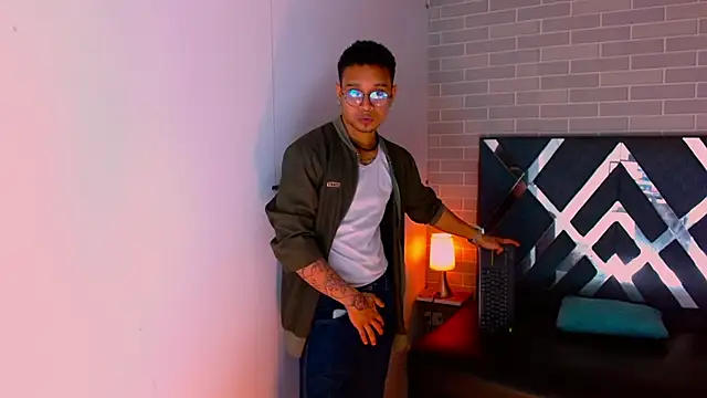 Jayden Morris online show from February 2026 07:21:01 PM