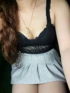 LinaCii online show from October 2025 06:38:01 AM