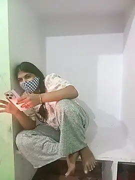 PG girl 12th online show from November 2025 04:07:02 PM