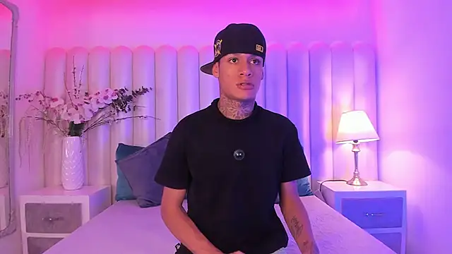 GaelCarter online show from October 2025 01:42:01 AM