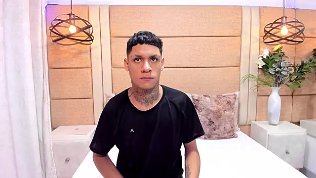 Snapshot of GaelCarter chatting on November 2025 04:45:02 AM GaelCarter online show from November 2025 04:45:02 AM