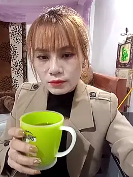 Labi2k online show from November 2025 02:28:01 PM