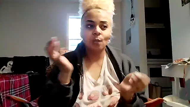 MaRiaSpYce online show from January 2026 11:09:01 PM