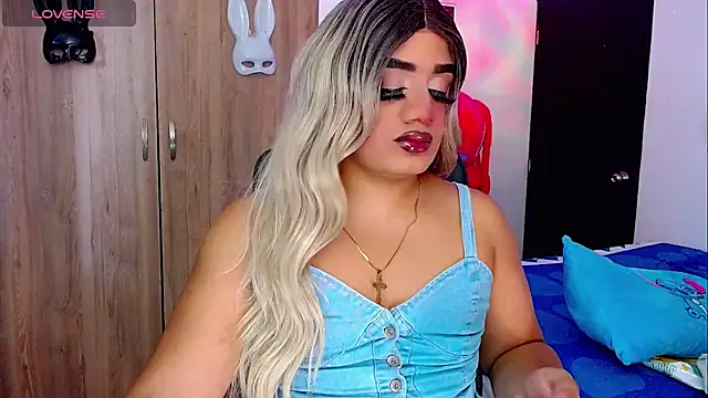 Snapshot of Sofiabigcock22 chatting on October 2025 12:11:01 PM Sofiabigcock22 online show from October 2025 12:11:01 PM