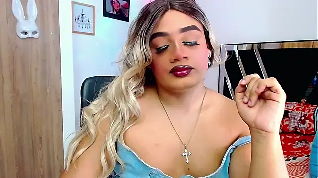 Snapshot of Sofiabigcock22 chatting on December 2025 10:35:02 AM Sofiabigcock22 online show from December 2025 10:35:02 AM