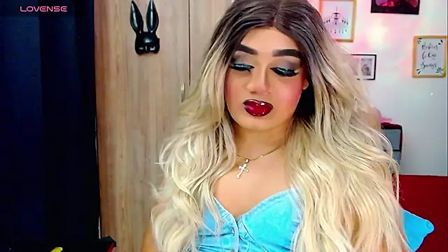 Snapshot of Sofiabigcock22 chatting on December 2025 03:55:01 AM Sofiabigcock22 online show from December 2025 03:55:01 AM