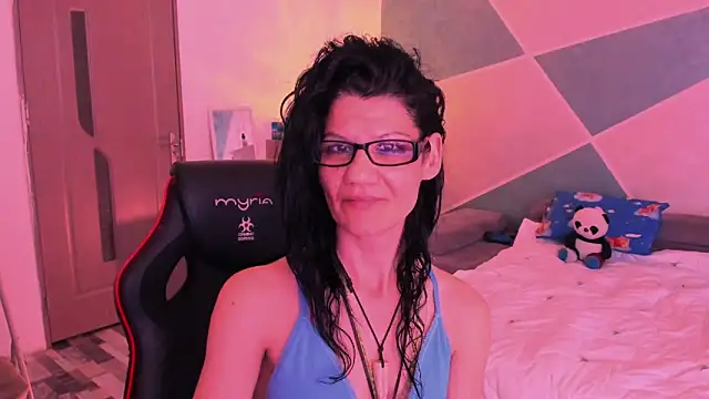 Snapshot of SweetSin40 chatting on April 2026 07:44:01 AM SweetSin40 online show from April 2026 07:44:01 AM