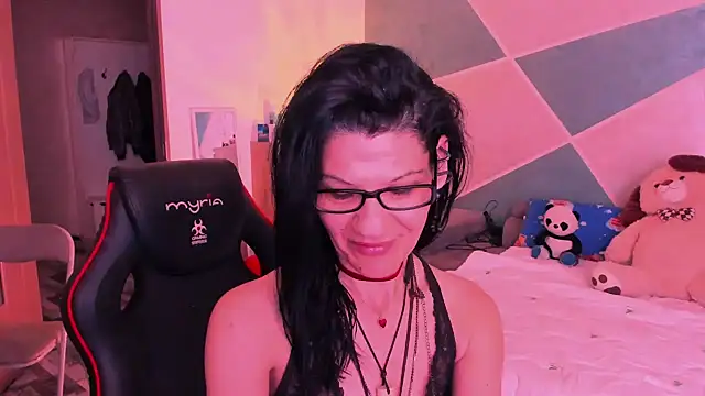 Snapshot of SweetSin40 chatting on May 2026 07:30:02 PM SweetSin40 online show from May 2026 07:30:02 PM