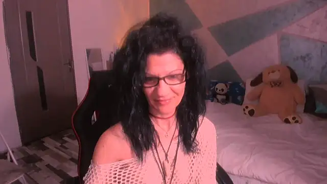 Snapshot of SweetSin40 chatting on May 2026 07:08:02 PM SweetSin40 online show from May 2026 07:08:02 PM