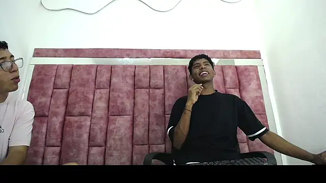 Mick storm online show from April 2026 07:20:02 PM