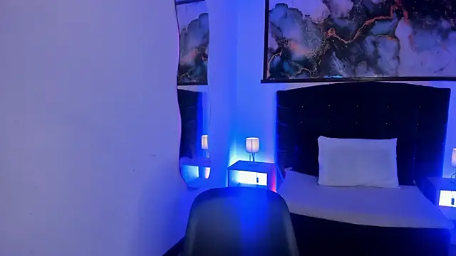 Snapshot of Ximen_moo chatting on November 2025 05:29:02 AM Ximen moo online show from November 2025 05:29:02 AM