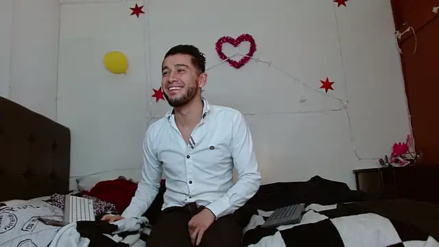 Snapshot of picante70_ chatting on November 2025 10:49:01 AM picante70 online show from November 2025 10:49:01 AM