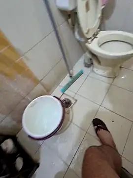 crawlerdrill online show from November 2025 04:01:02 AM